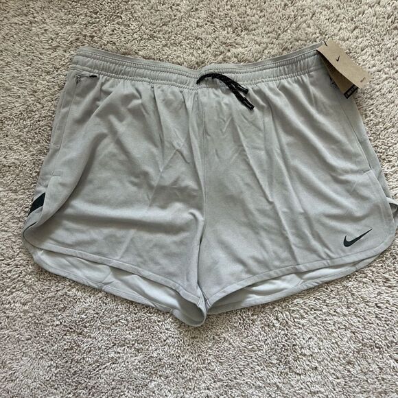 Nike Running Division Shorts 2in1 4" KHAKI BEIGE - Picture 7 of 11